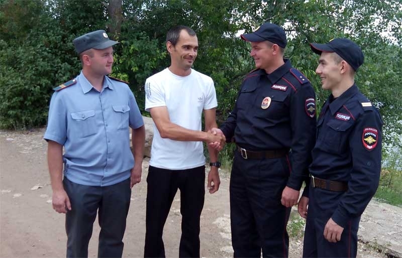 Кировская полиция. Полиция Вятские Поляны. Вятские Поляны сотрудники полиции. Полиция Вятские Поляны Кировская область. Сотрудники ППС Г Вятские Поляны.